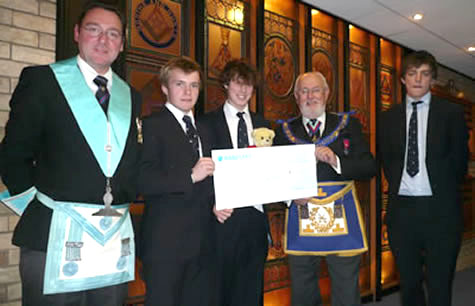 Cheque presentation