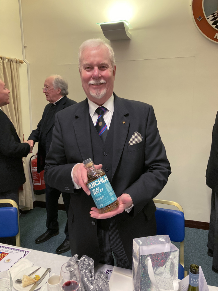 VWBro Charles Bennett visits Fitzwilliam Lodge